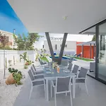 Villa Colour Residences
