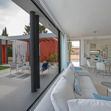 Colour Residences וילה *